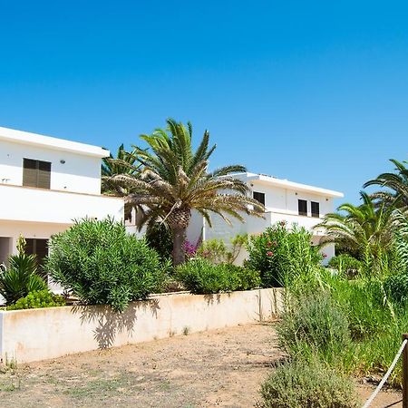 Sol Y Mar Hotel Playa Migjorn Exterior foto